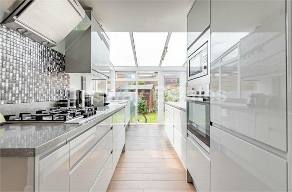 Orchard Close, Radlett